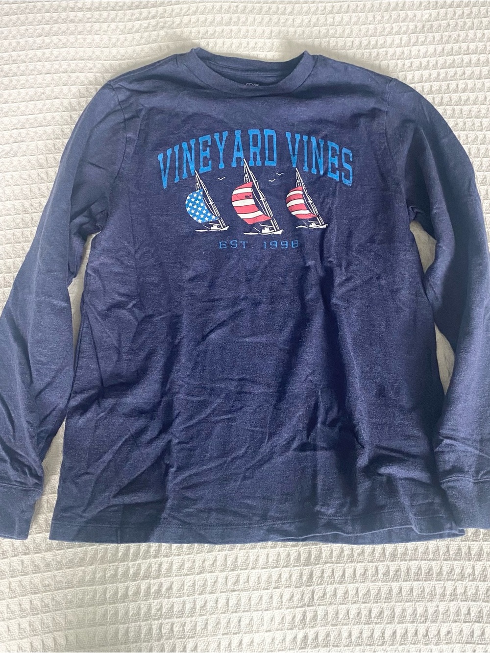 Vineyard Vines Navy Crewneck flag sailboat Tee Large (16)